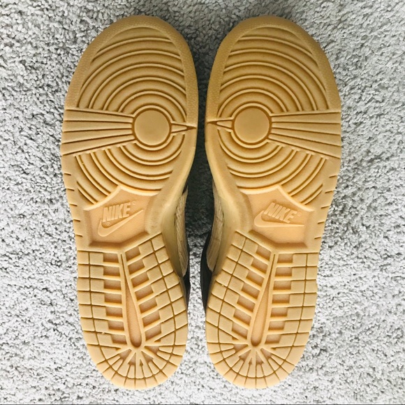 NIKE DUNK LOW *SOLD* - Picture 16 of 16